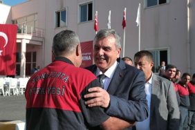 BAŞKAN BEYAZGÜL İTFAİYECİLİK HAFTASINDA İTFAİYE ERLERİYLE BULUŞTU (3)