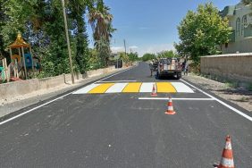 BÜYÜKŞEHİR’DEN YOL İŞARETLEME ÇALIŞMASI (3)