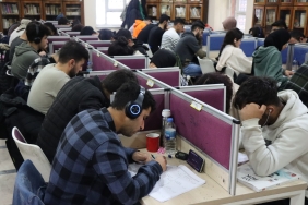 ÖĞRENCİLER, SINAVLARA BÜYÜKŞEHİR KÜTÜPHANELERİNDE HAZIRLANIYOR (4)