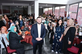 bagimsiz-aday-mustafa-hakki-bucak-icin-kadinlar-secim-burosu-acildi-123337-20230427