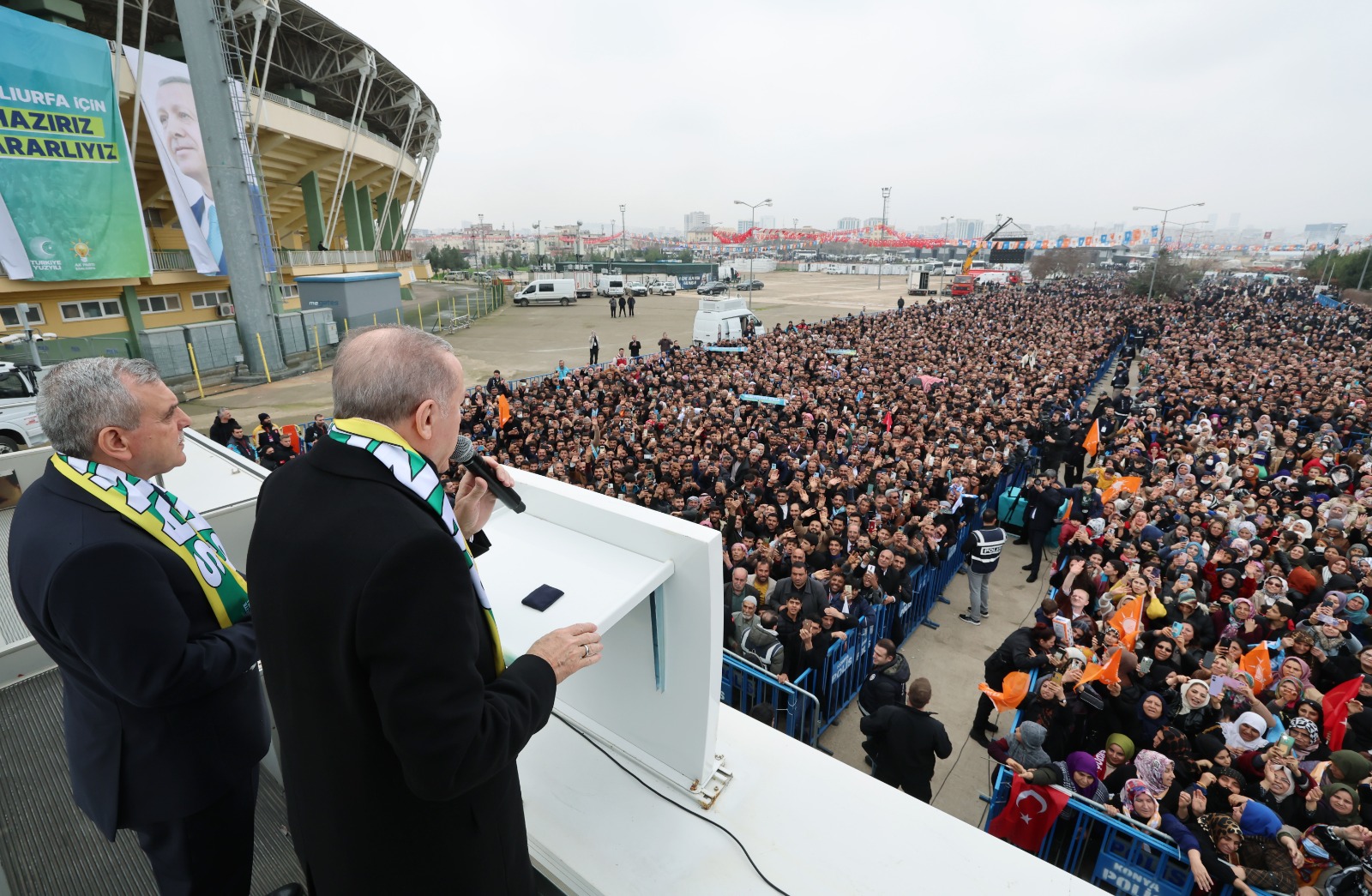 BAŞKAN BEYAZGÜL’DEN ŞANLIURFALILARA ADAY TANITIM TOPLANTISI TEŞEKKÜRÜ (14)