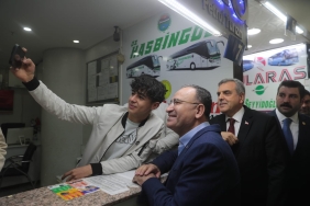 TBMM BAŞKANVEKİLİ BOZDAĞ VE BAŞKAN BEYAZGÜL’DEN ŞEHİRLERARASI OTOBÜS TERMİNALİ ESNAFINA ZİYARET (10)