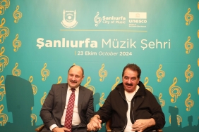 BAŞKAN GÜLPINAR VE TATLISES “UNESCO MÜZİK ŞEHRİ LANSMANI” ÖNCESİ BİR ARAYA GELDİ (3)