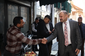 ŞANLIURFA BÜYÜKŞEHİR BELEDİYE BAŞKANI MEHMET KASIM GÜLPINAR, ESNAFI ZİYARET ETTİ (1)