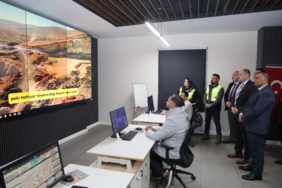 BÜYÜKŞEHİR BELEDİYESİ, ÇEVRE KİRLİLİĞİYLE MÜCADELEDE YENİ BİR DÖNEM BAŞLATTI (4)